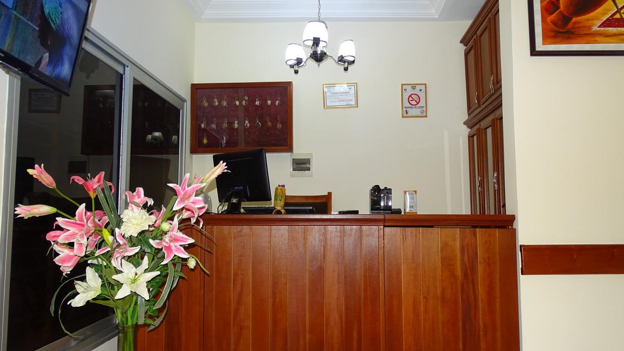 Badjo 3* Abidjan